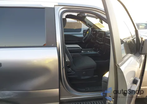 2021 Ford F-150 Xl z USA, uszkodzony, nr VIN 1FTEW1CP6MFC04047